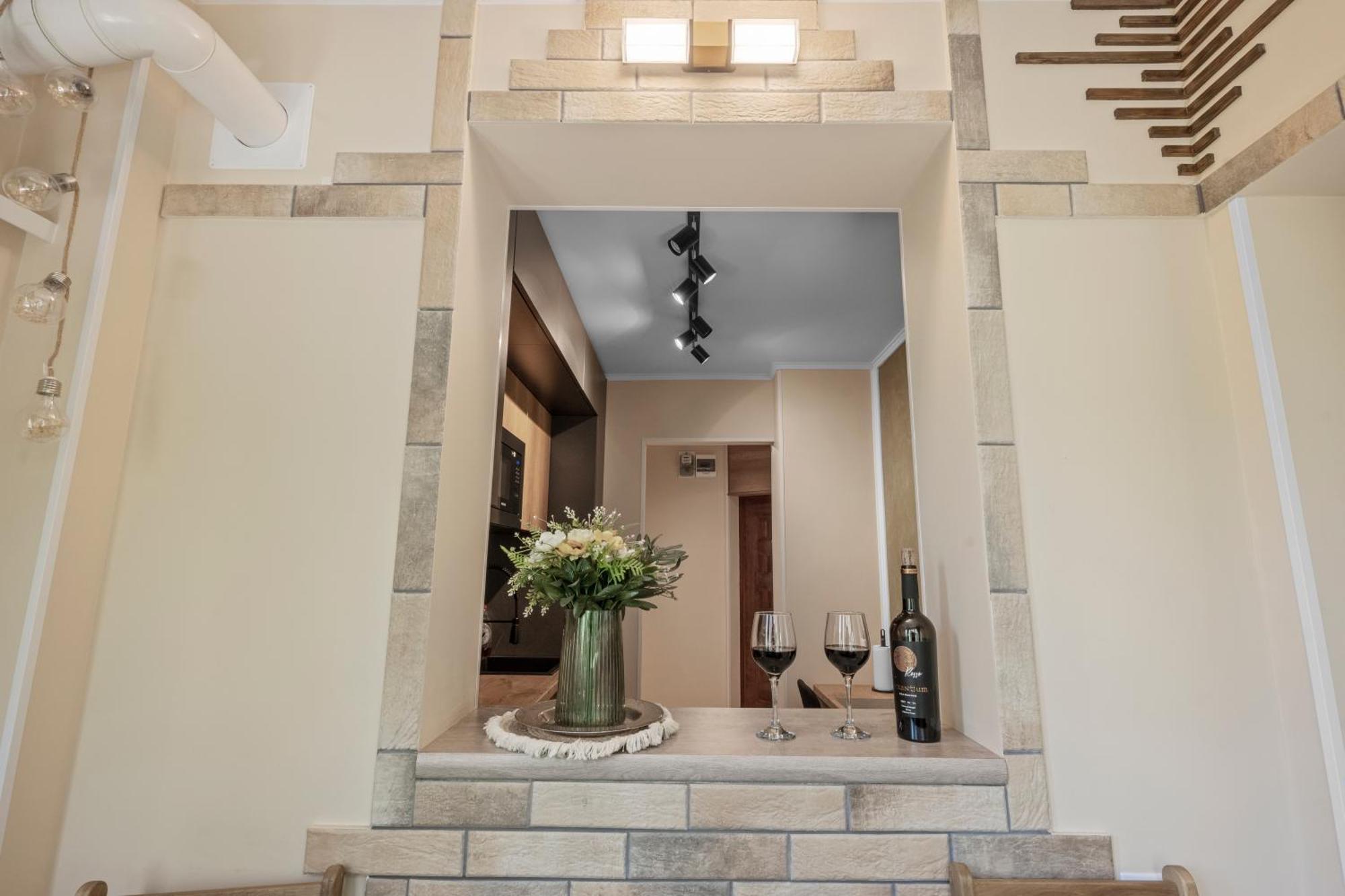 Awesome Apartment Bucharest Exterior photo